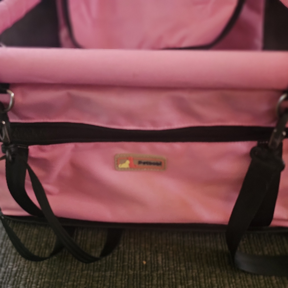 Petmate🎀🎀 Pink PET'S Seat